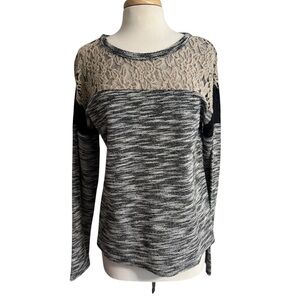 Miss Me Black and Cream Mixed Lace Sweater Blouse with Bow Back size Medium